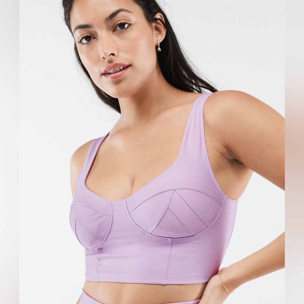 Fabletics Charlotte Low Impact Sports Bra - Black​​​​ - Picture 8 of 8